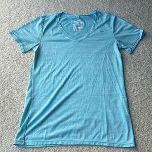 Nike Women’s small dri-fit top